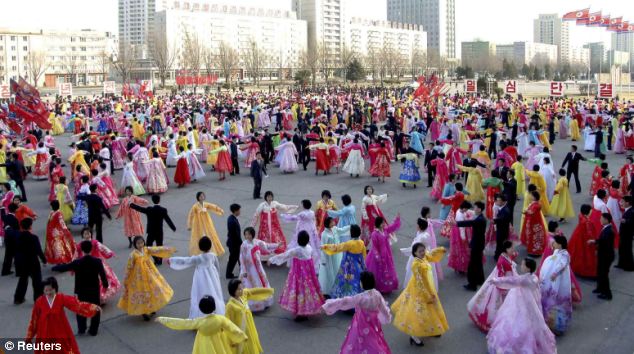 The event came as Pyongyang warned foreigners to leave the South, saying the two Koreas are on the verge of civil war