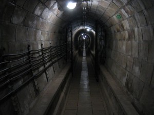 The Tunnel People That Live Under The Streets Of America - Photo by Claude Le Berre