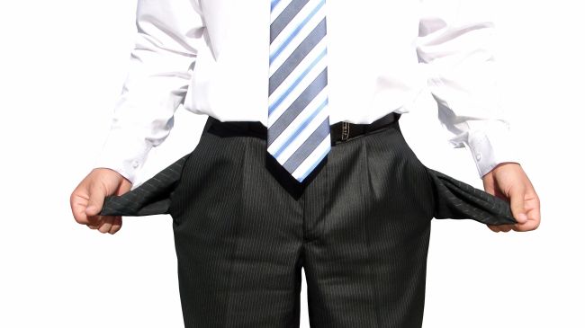 American taxpayers are expected to lose USD 27 billion from the 2008 financial bailout.