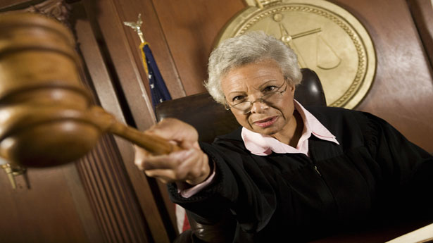 shutterstock_femalejudge